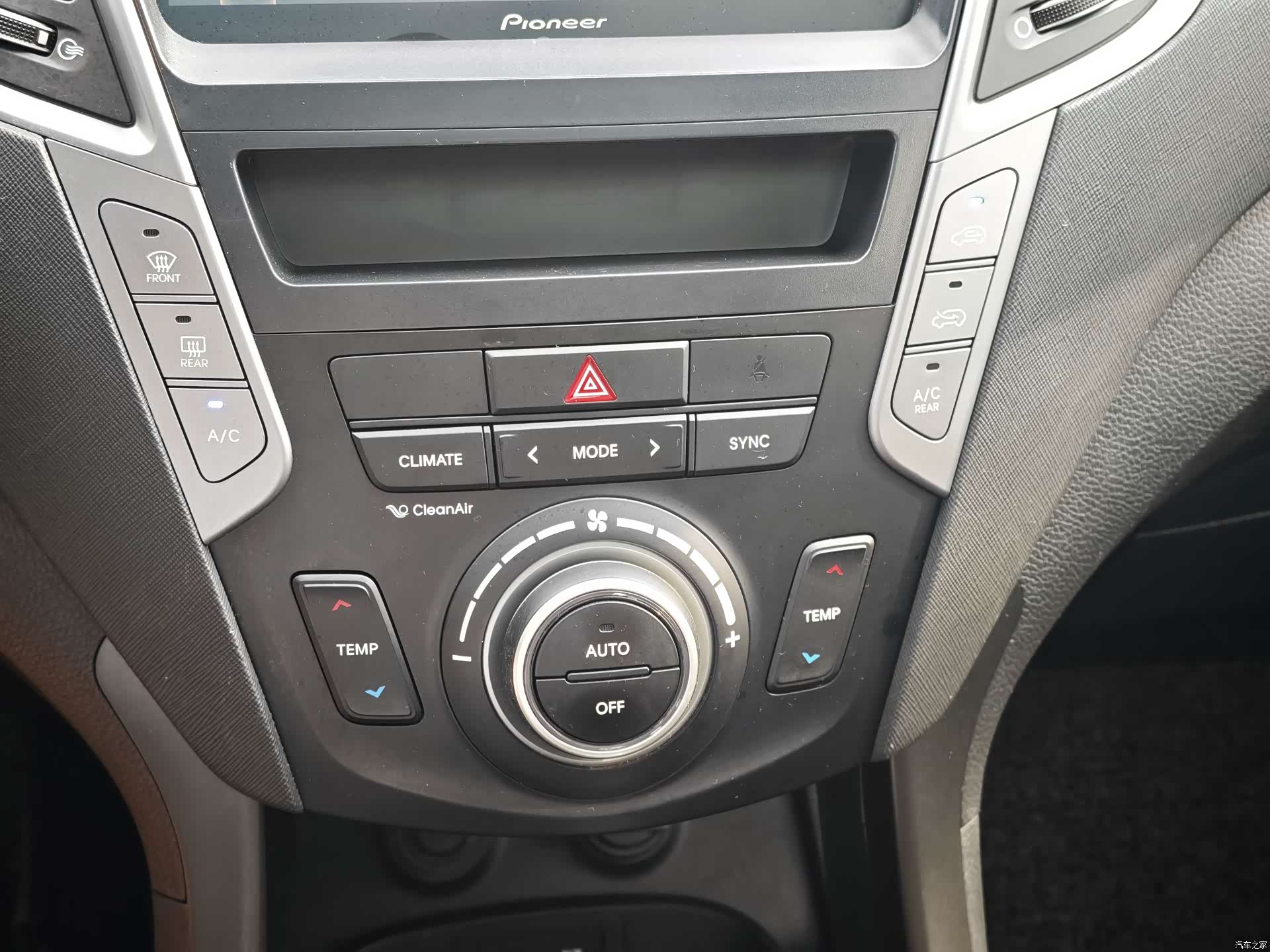 Hyundai Santa Fe, 2018 25