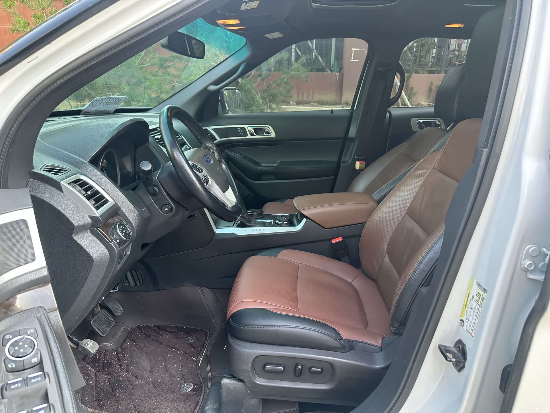 Ford Explorer, 2014 6