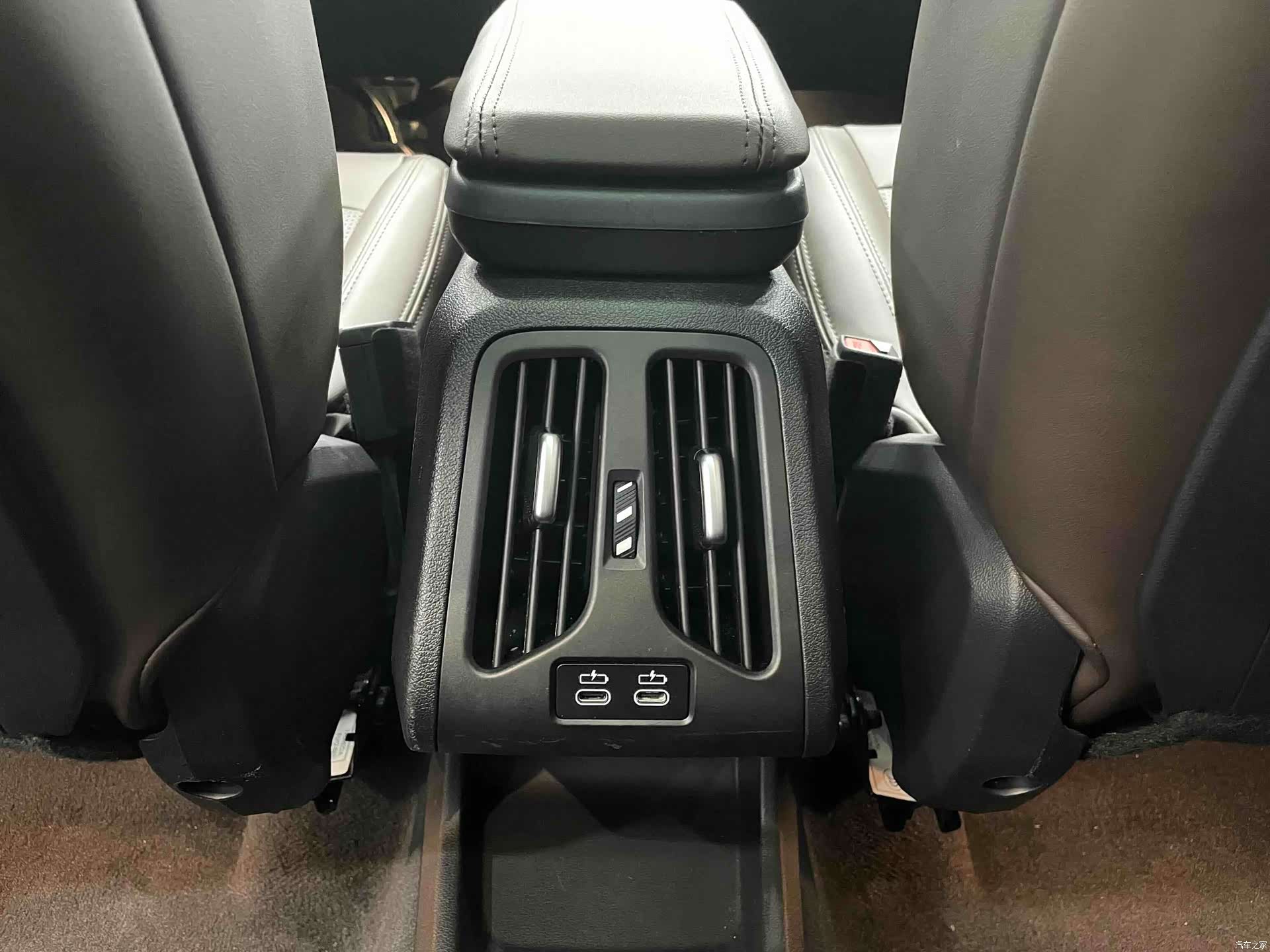 BMW X1, 2023 14