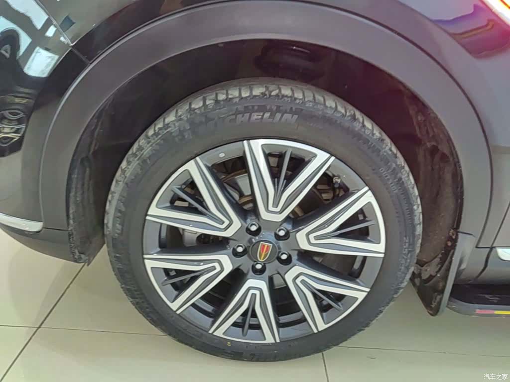 Hongqi HS5, 2022 23