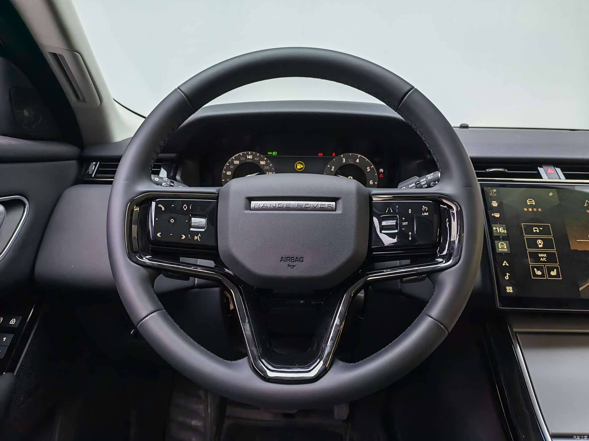 Land Rover Range Rover, 2024 16