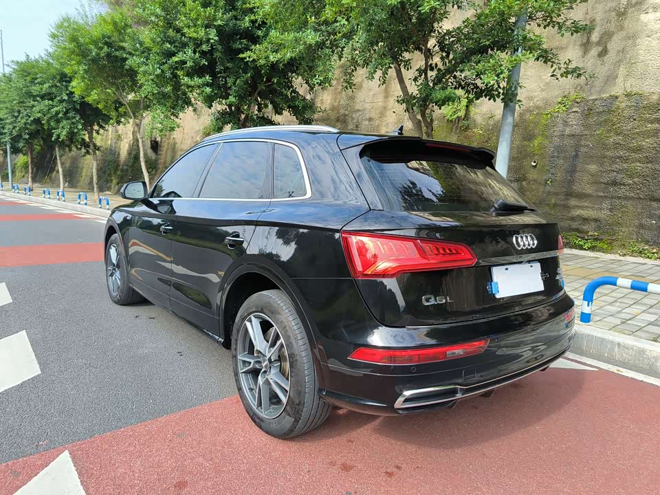 Audi Q5L