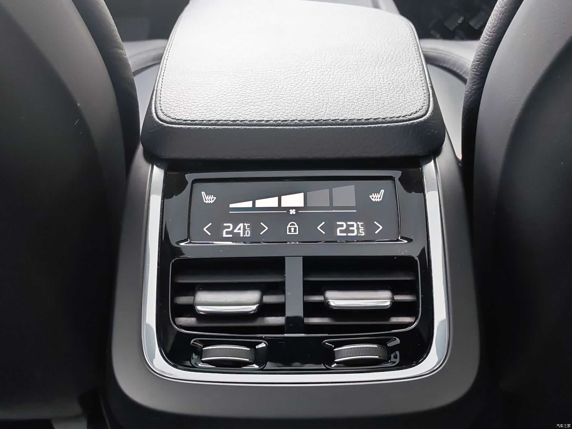Volvo V90, 2018 17