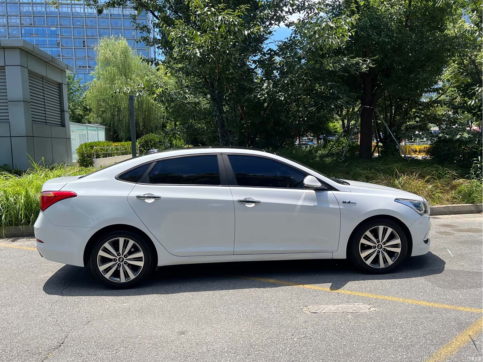 Hyundai GLS, 2017 4