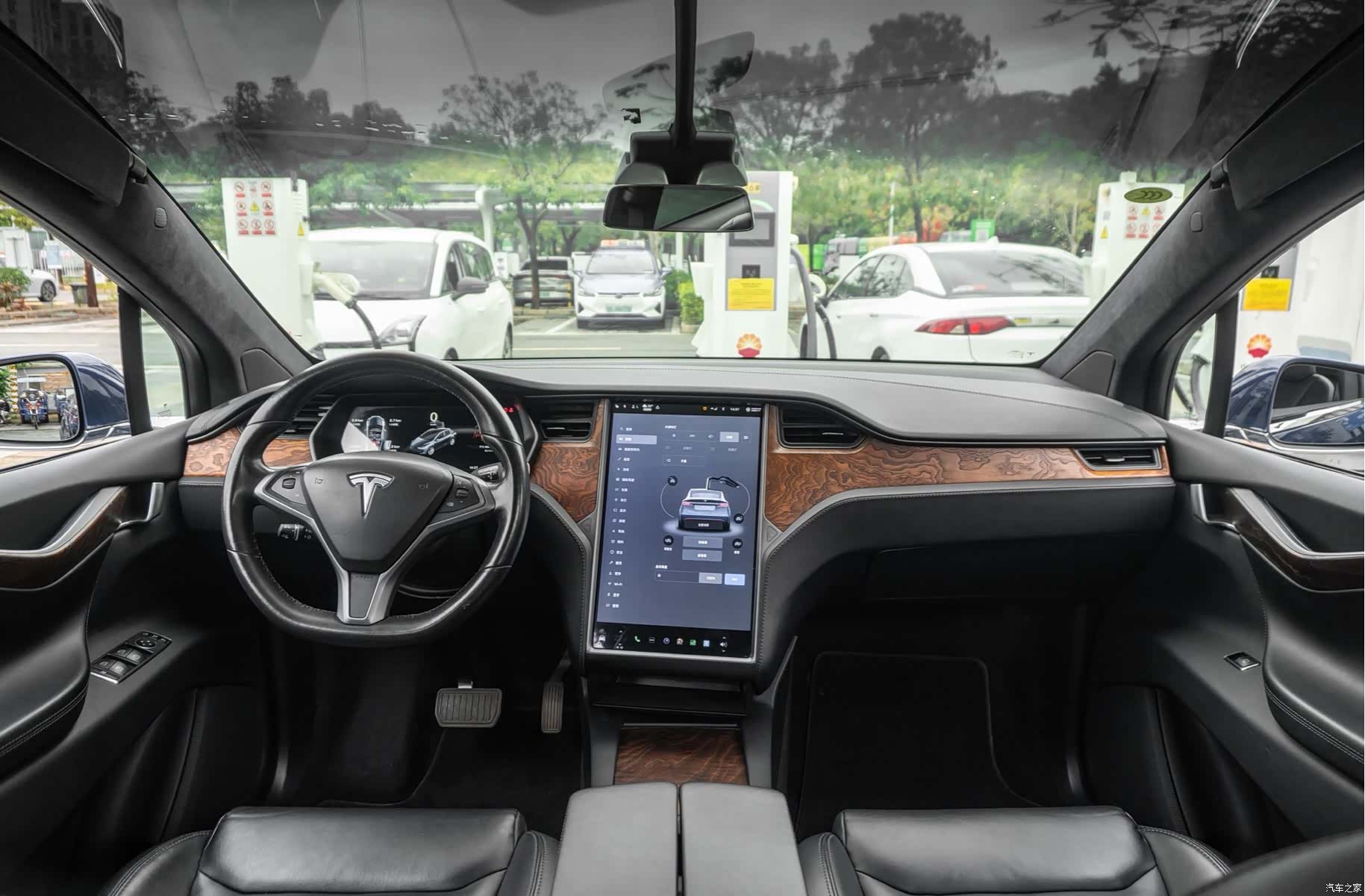 Tesla Model X, 2019 9