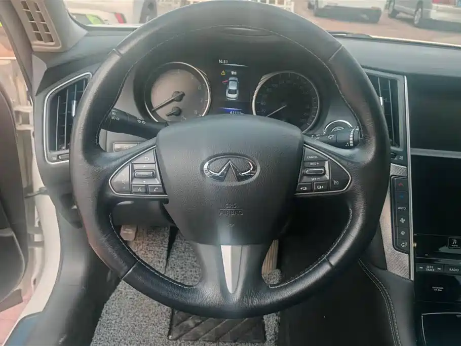 Infiniti Q50L Infiniti Q50L