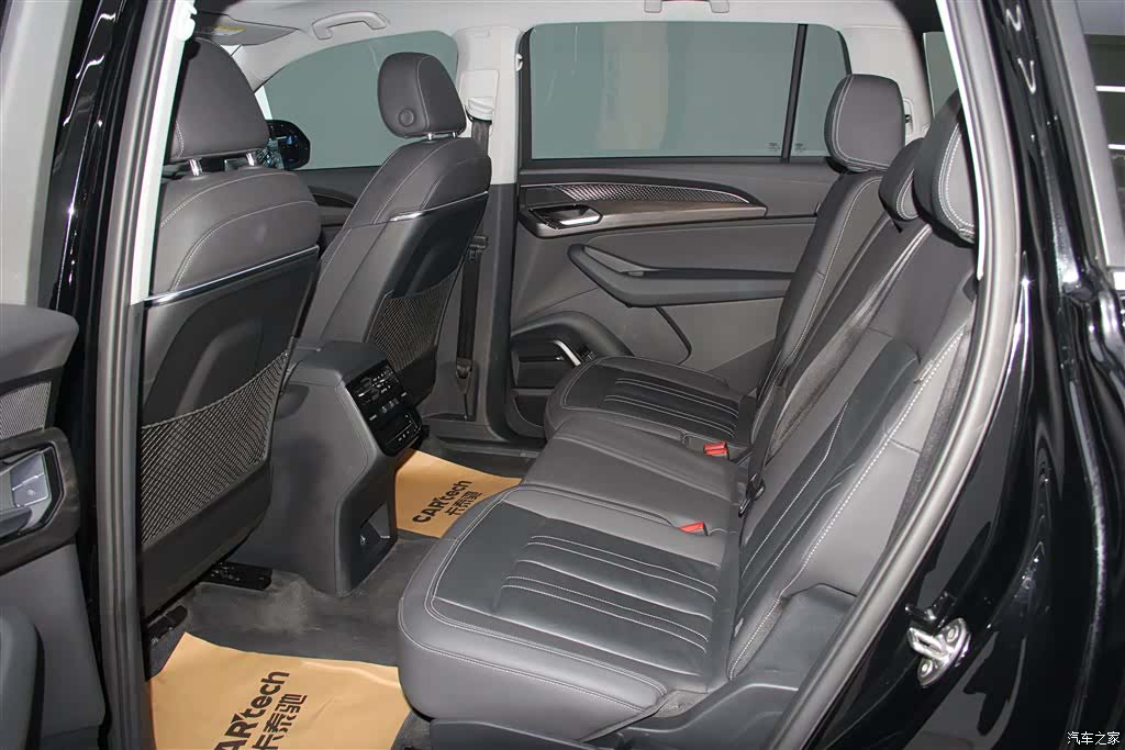 Audi Q6, 2024 20