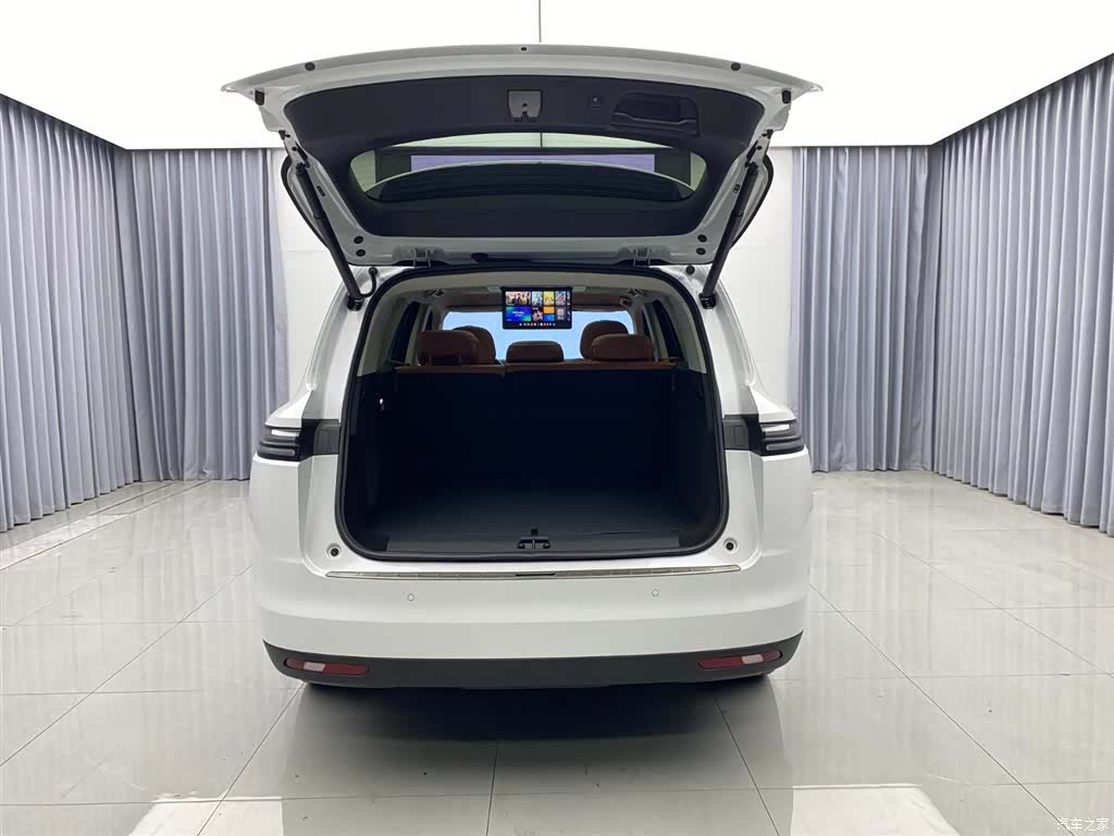 Leapmotor C16, 2025 20