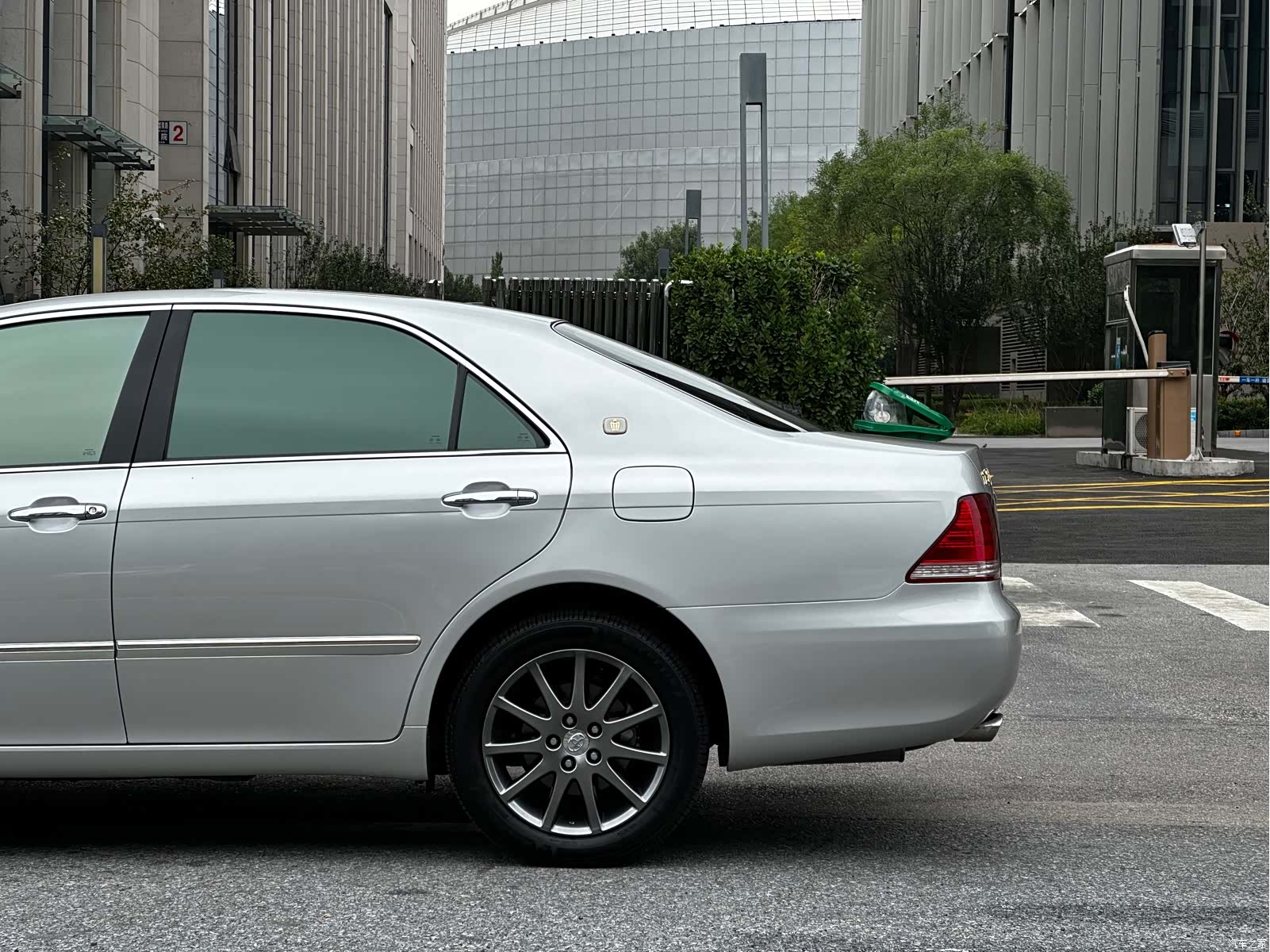 Toyota Crown, 2008 6