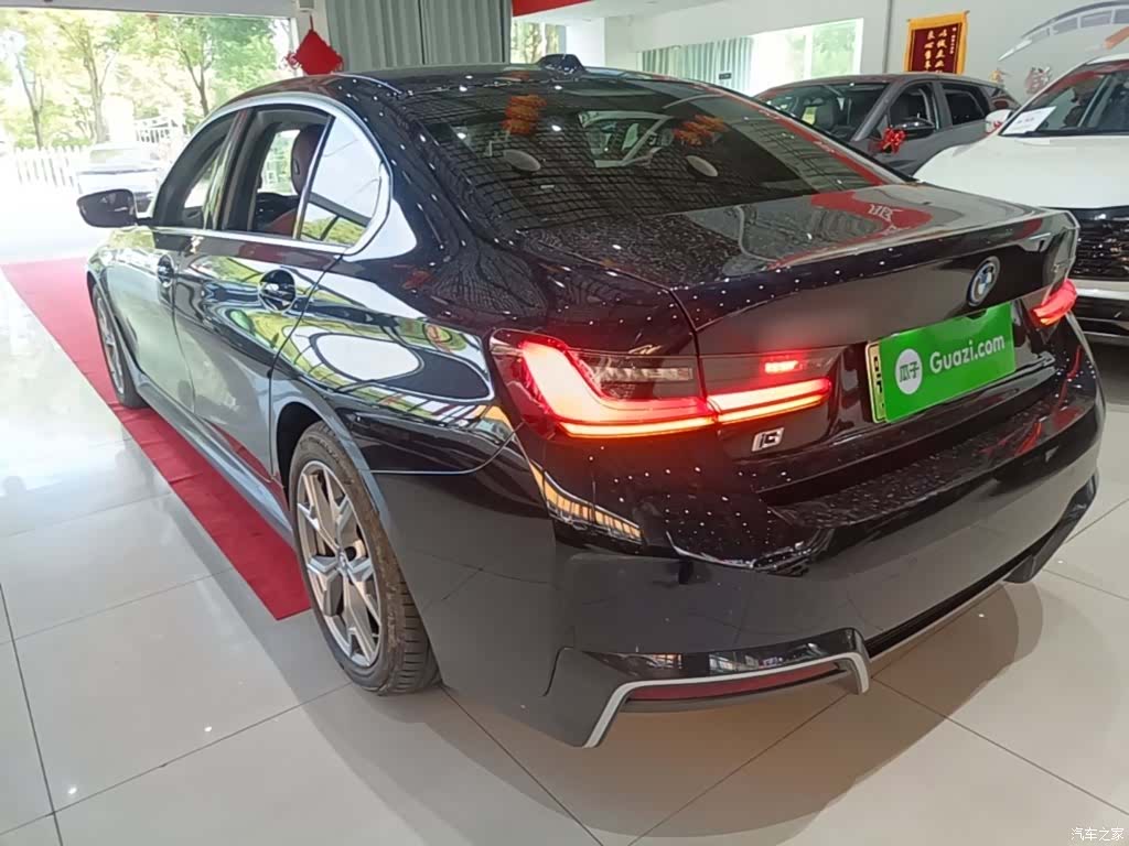 BMW i3, 2023 все фото