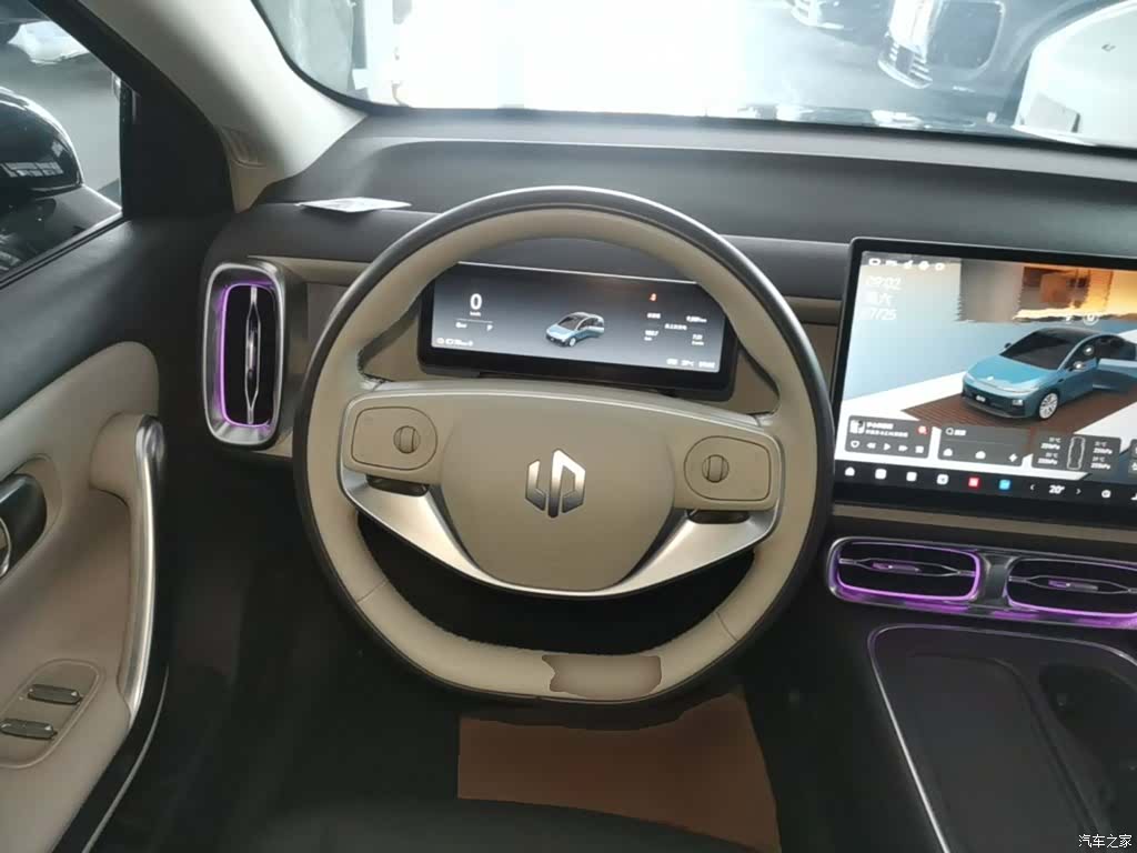 Leapmotor B01, 2025 11