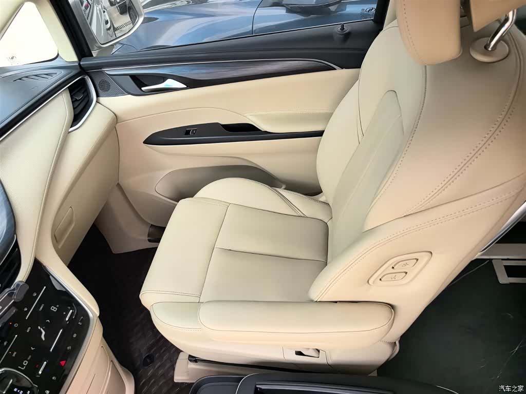 Buick GL8, 2022 14