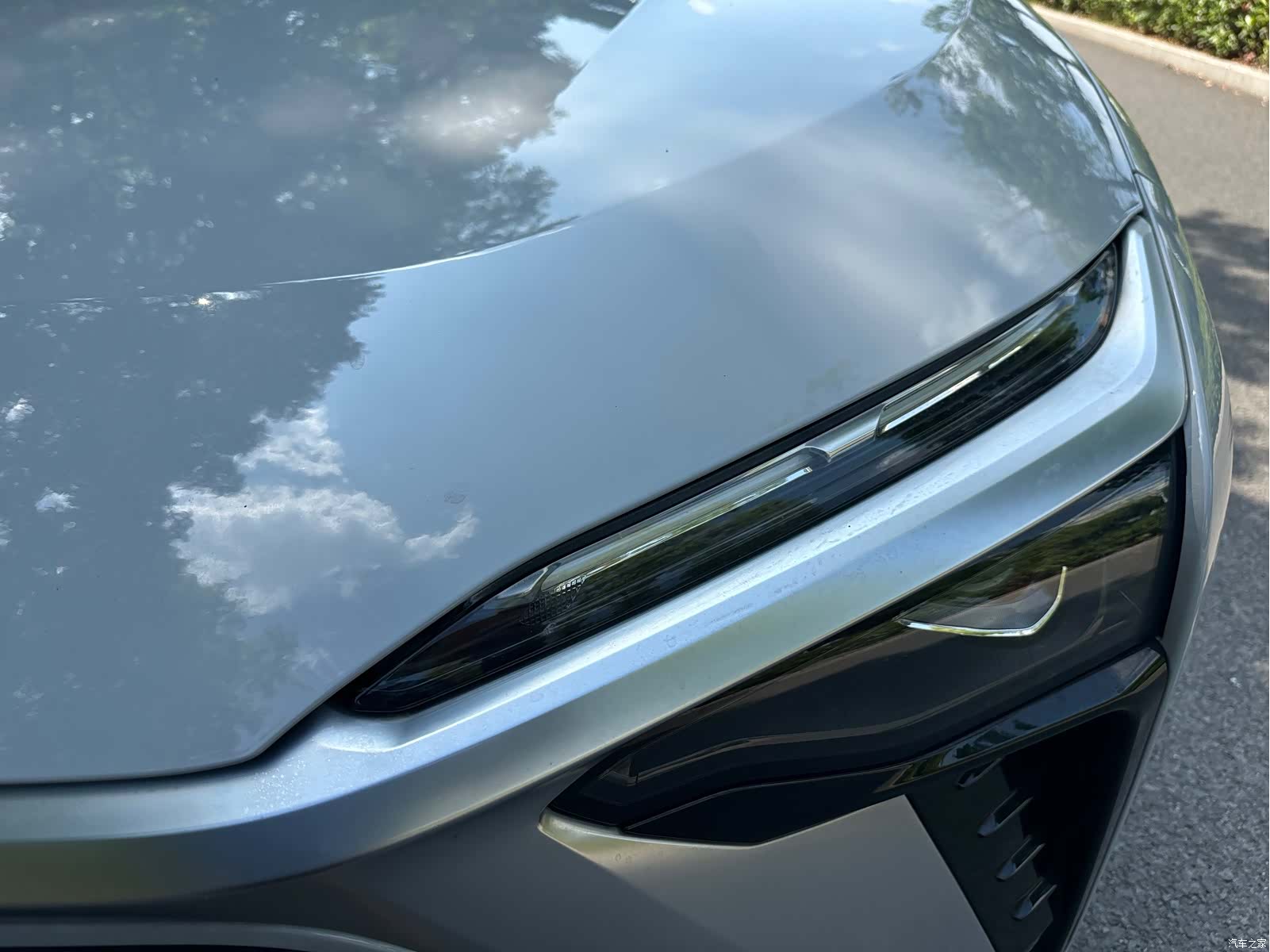 NIO ES8, 2022 13