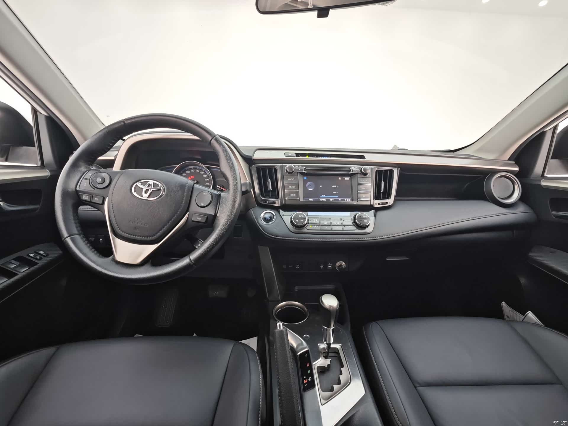 Toyota RAV4, 2014 9