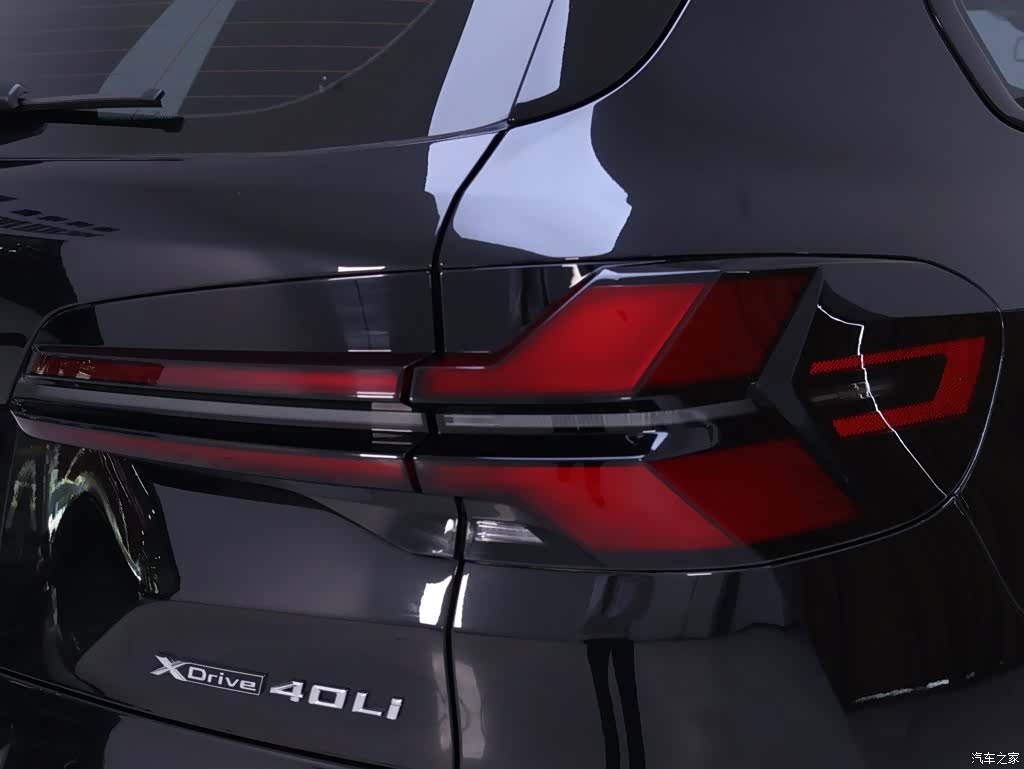 BMW X5, 2025 9
