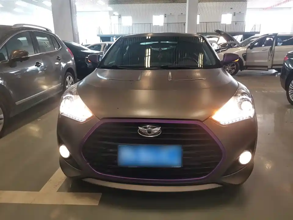 Hyundai Veloster