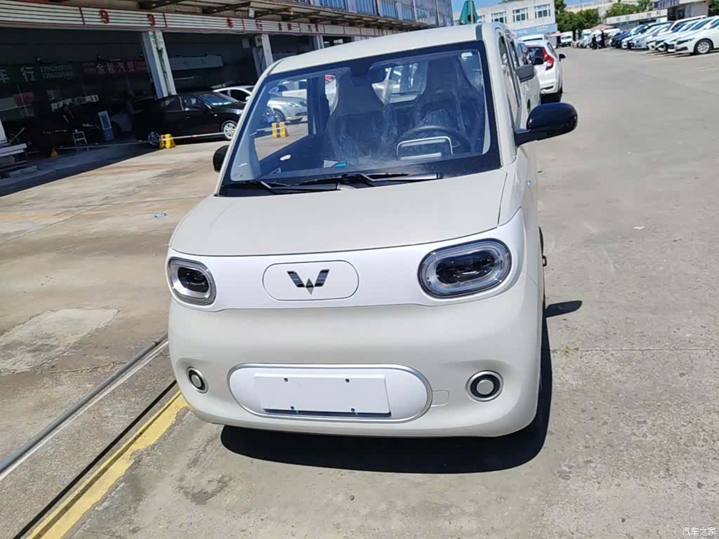Wuling MINIEV, 2026 3