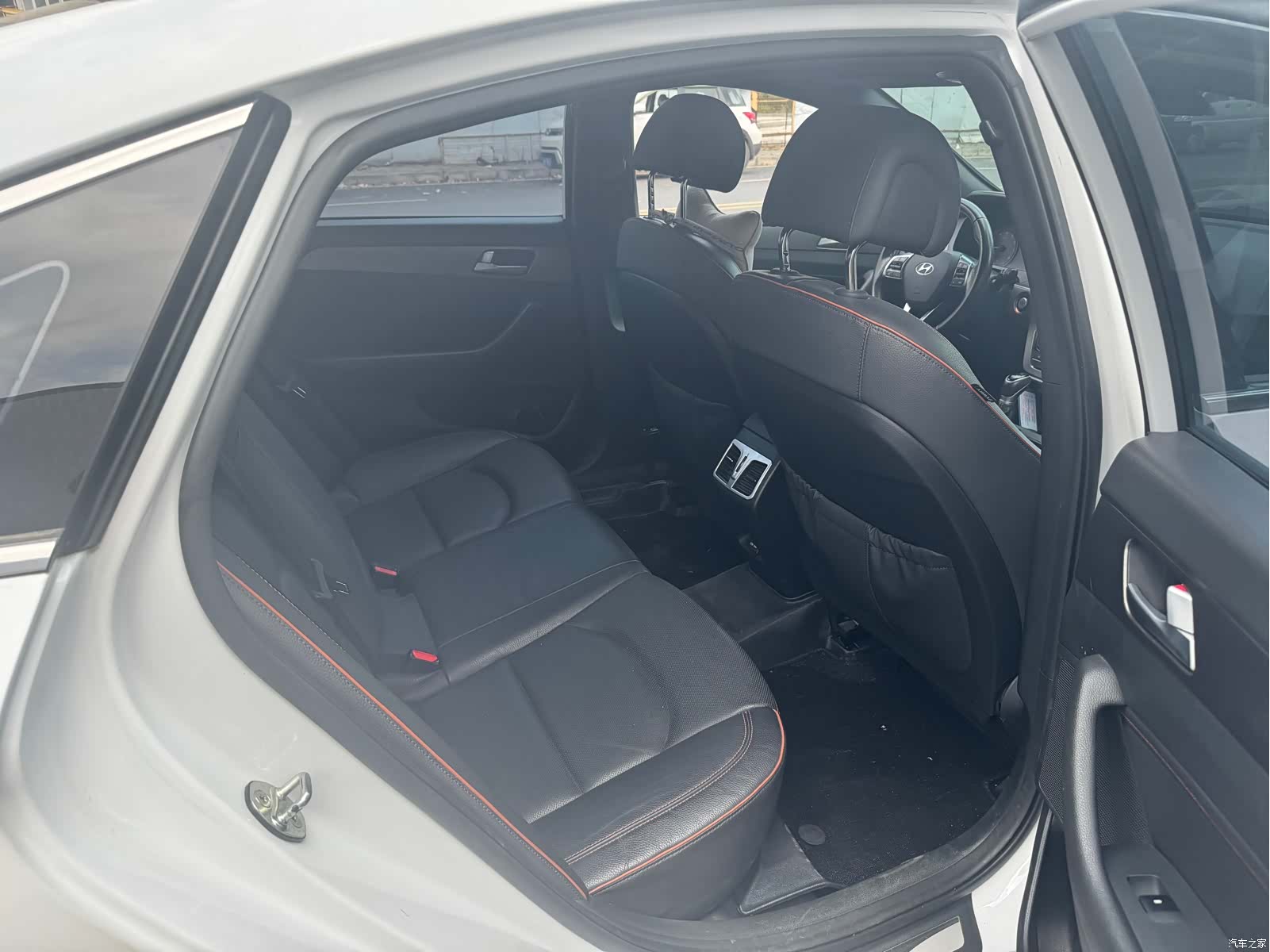 Hyundai Sonata, 2016 18