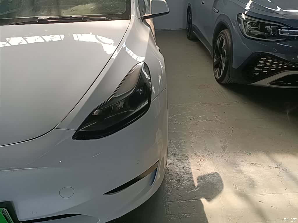 Tesla Model Y, 2023 24