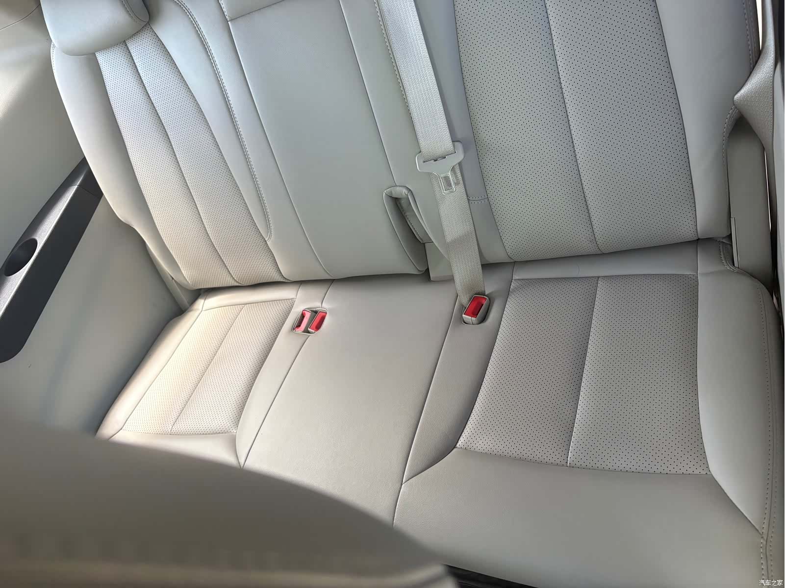 Buick GL8, 2022 7