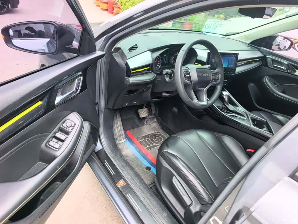 Roewe i5, 2022 16