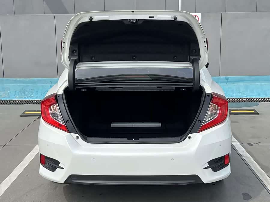Honda Civic 2020, фото 22