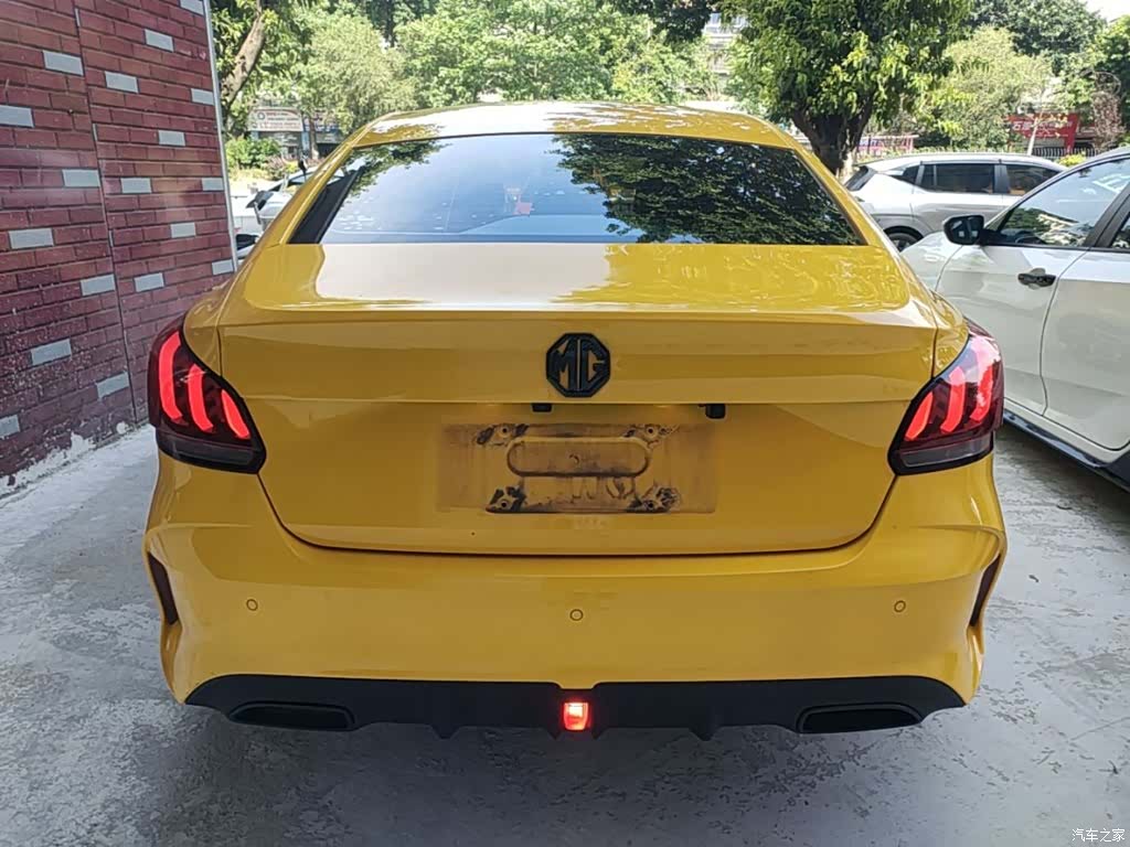 MG MG5, 2021 6