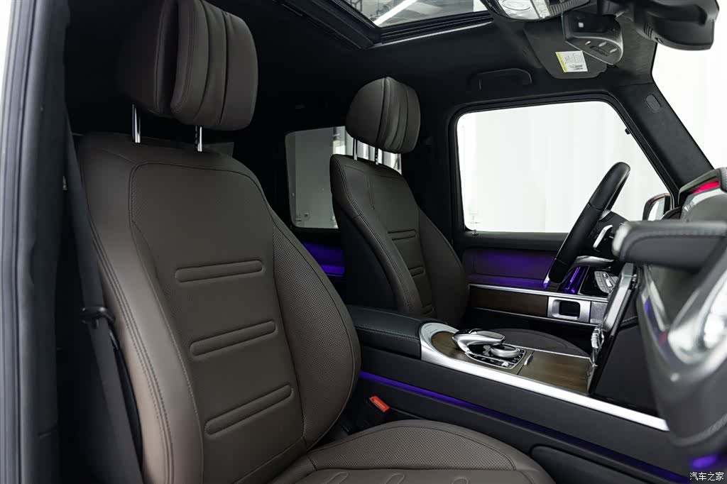 Mercedes-Benz G-Class, 2022 14