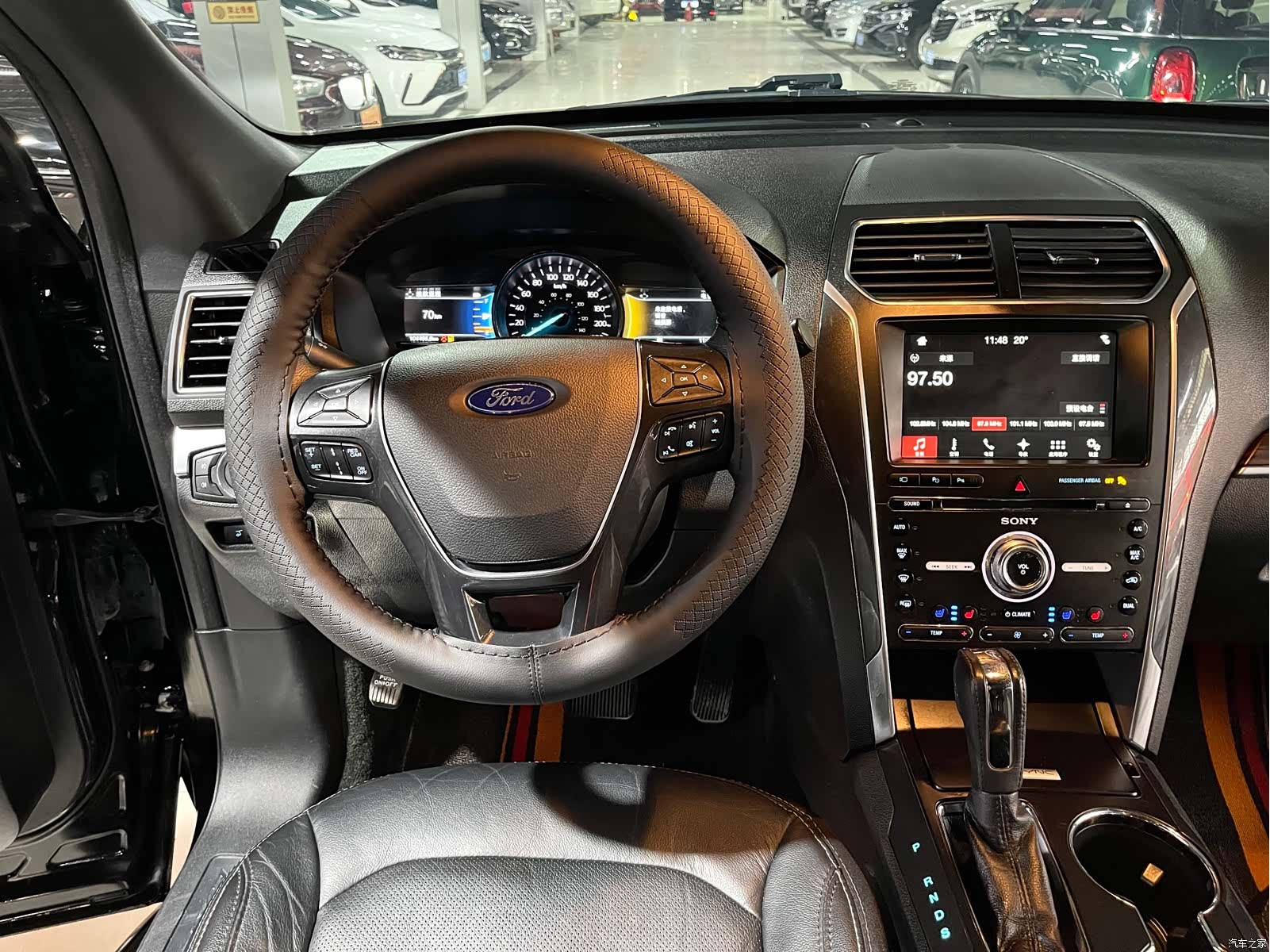 Ford Explorer, 2018 8