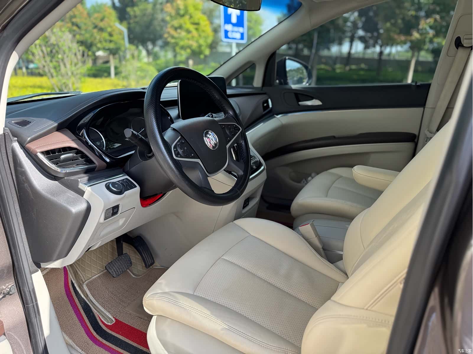 Buick GL8, 2023 6