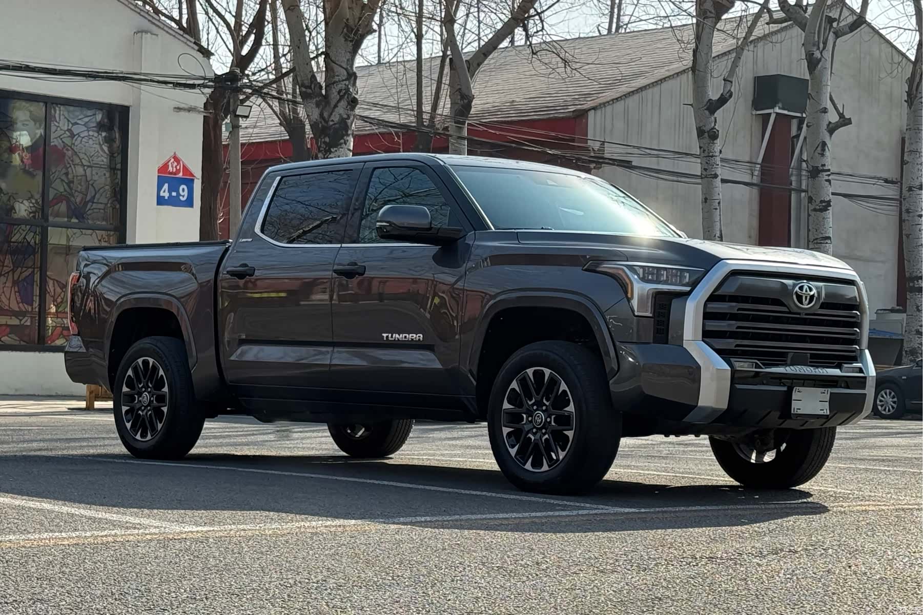 Toyota Tundra, 2022 4