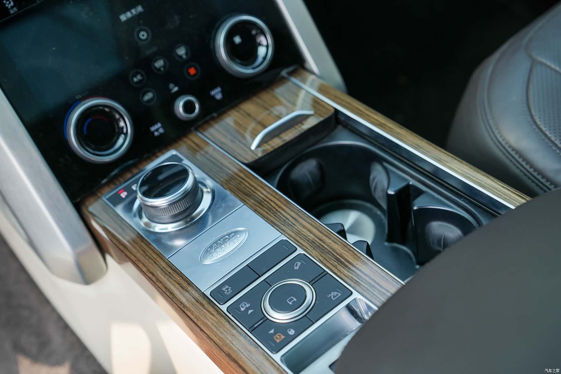 Land Rover Range Rover, 2018 15