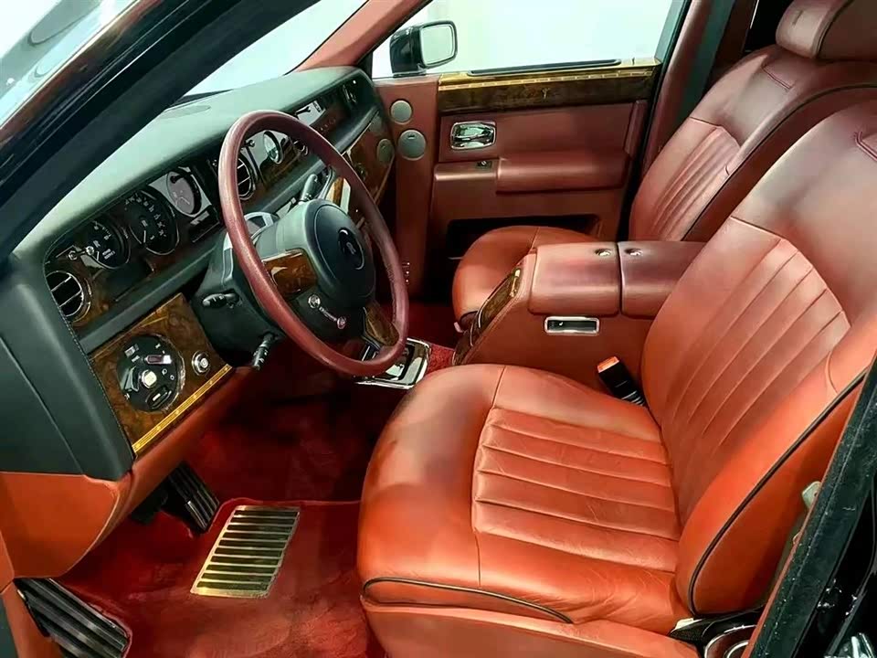 Rolls-Royce Phantom