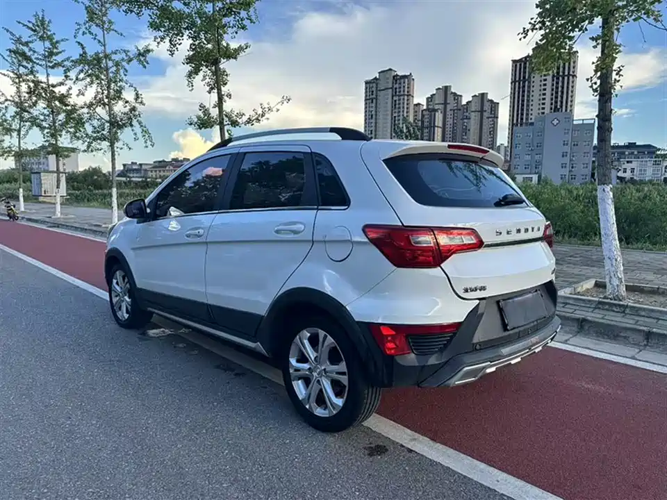 BAIC Shenbao X25 BAIC Shenbao X25