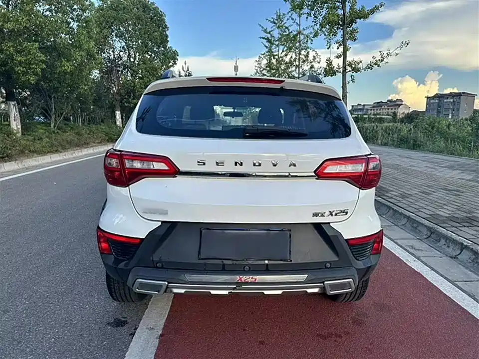 BAIC Shenbao X25 BAIC Shenbao X25