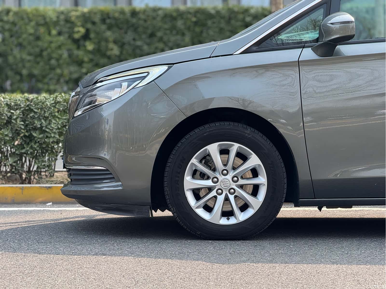Buick GL8, 2018 6