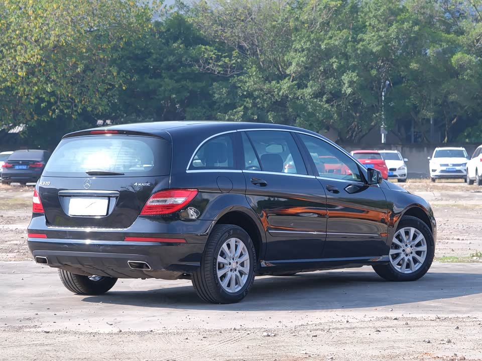 Mercedes-Benz R-class