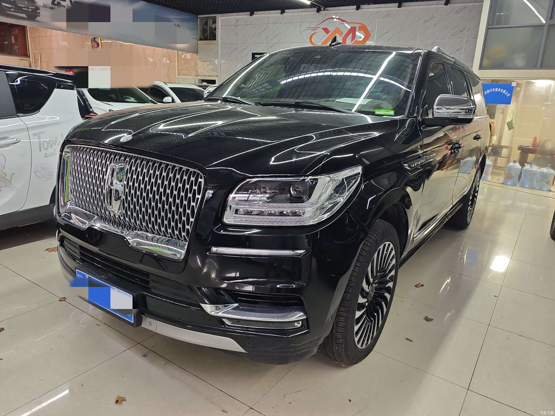 Lincoln Navigator