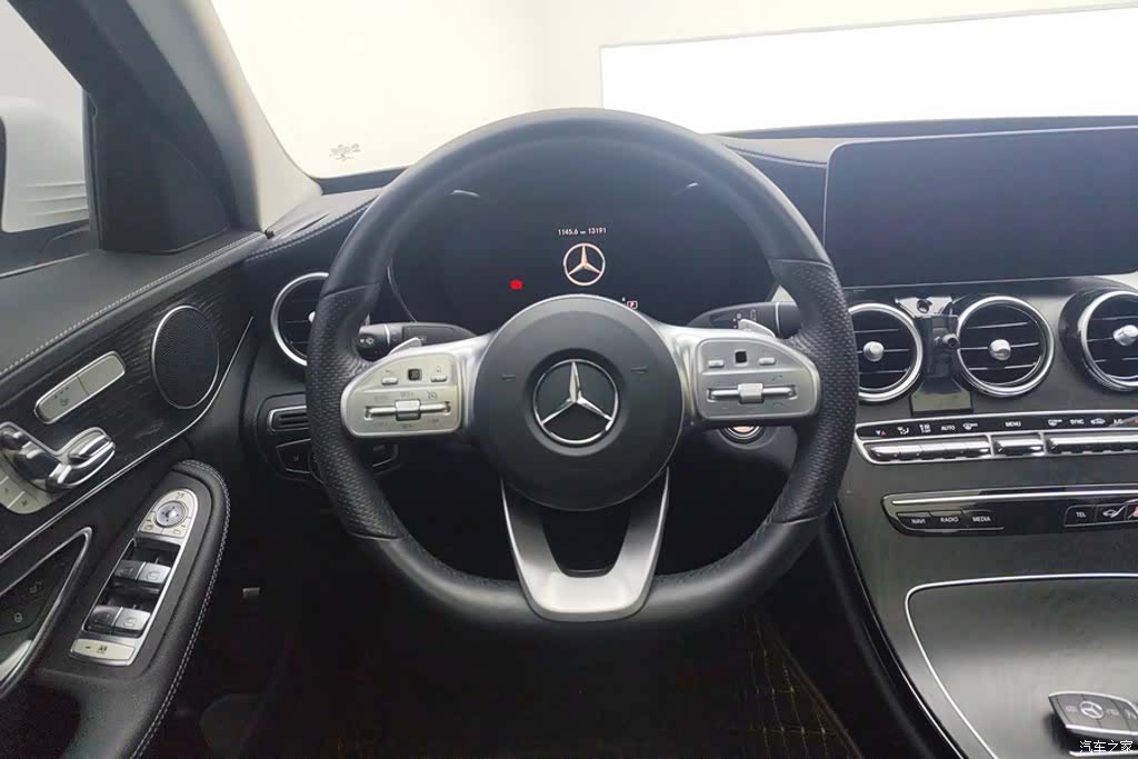 Mercedes-Benz C-Class, 2021 15