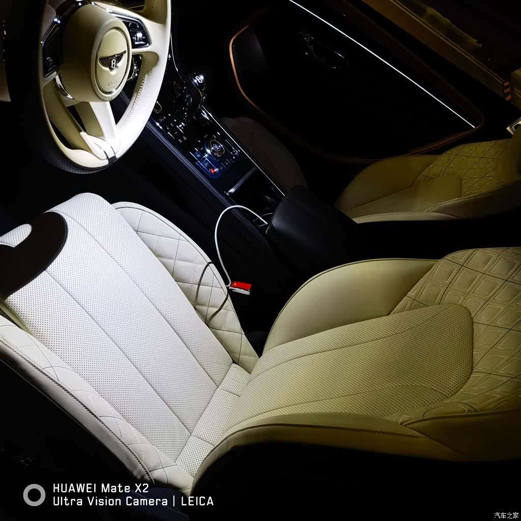 Bentley Continental GT, 2022 14