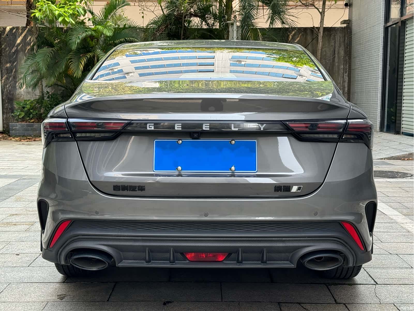 Geely Binray, 2022 13