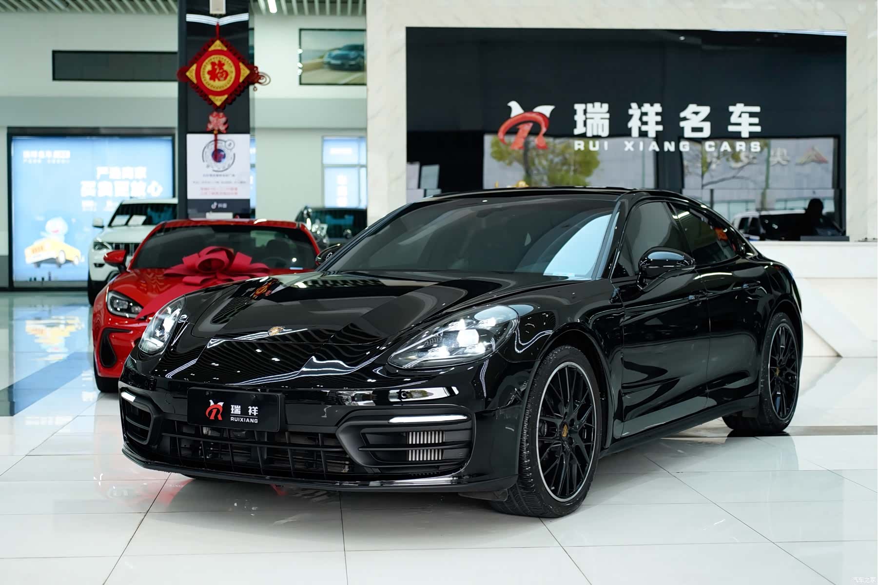 Porsche Panamera, 2021 1