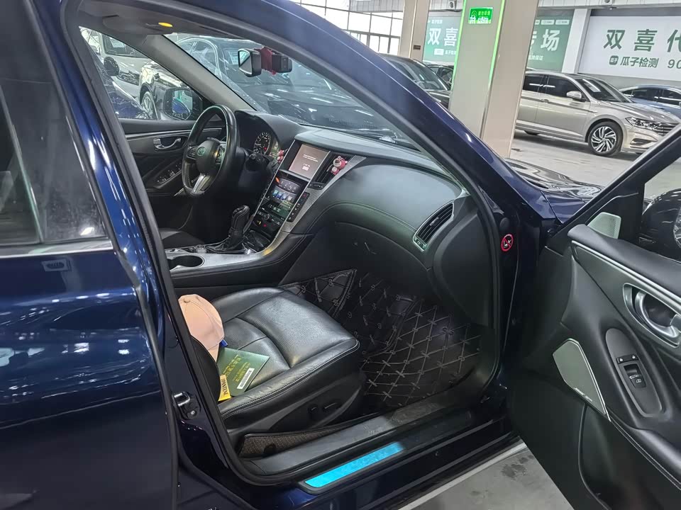 Infiniti Q50L Infiniti Q50L