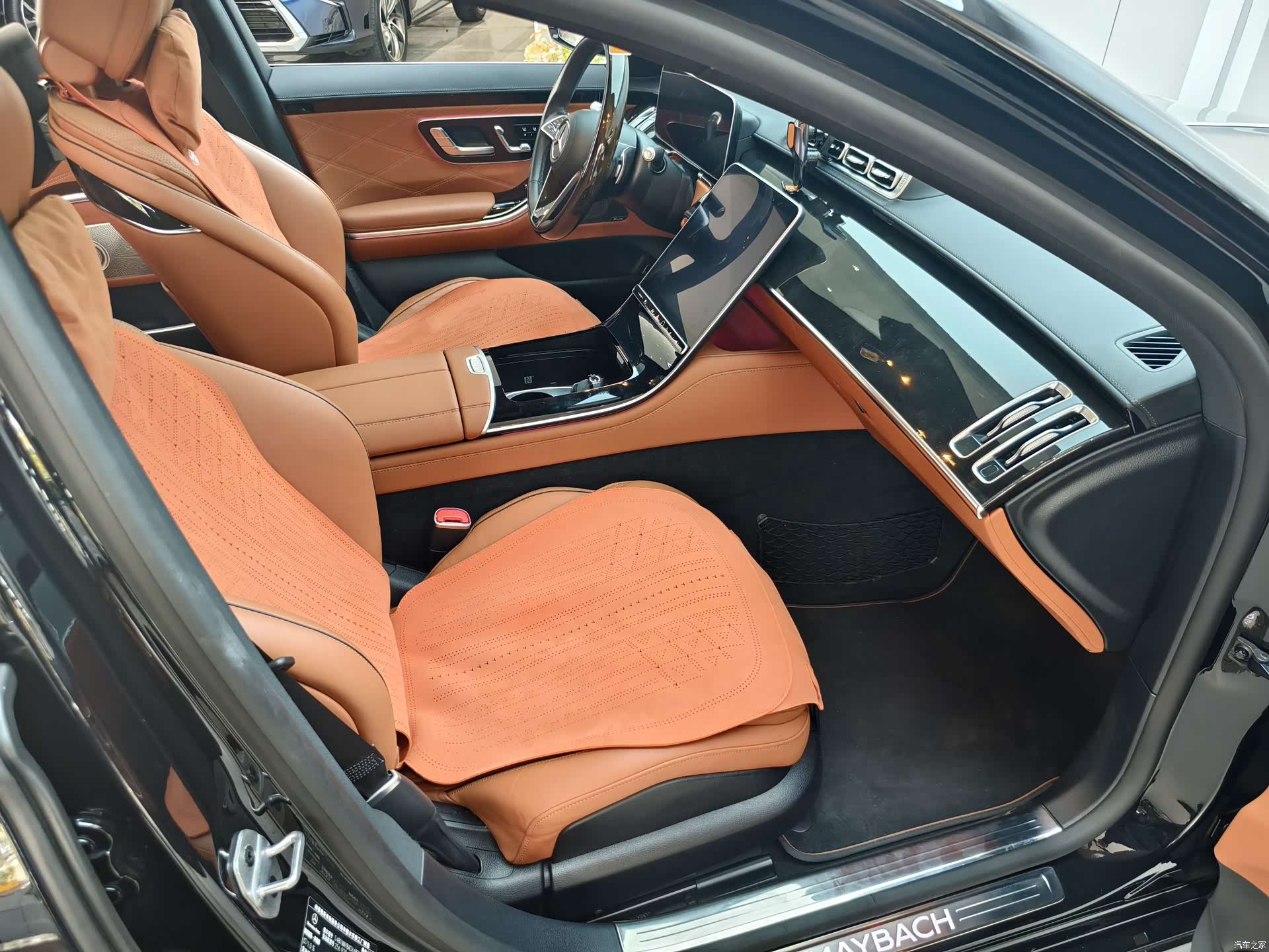 Maybach S-Class, 2023 6