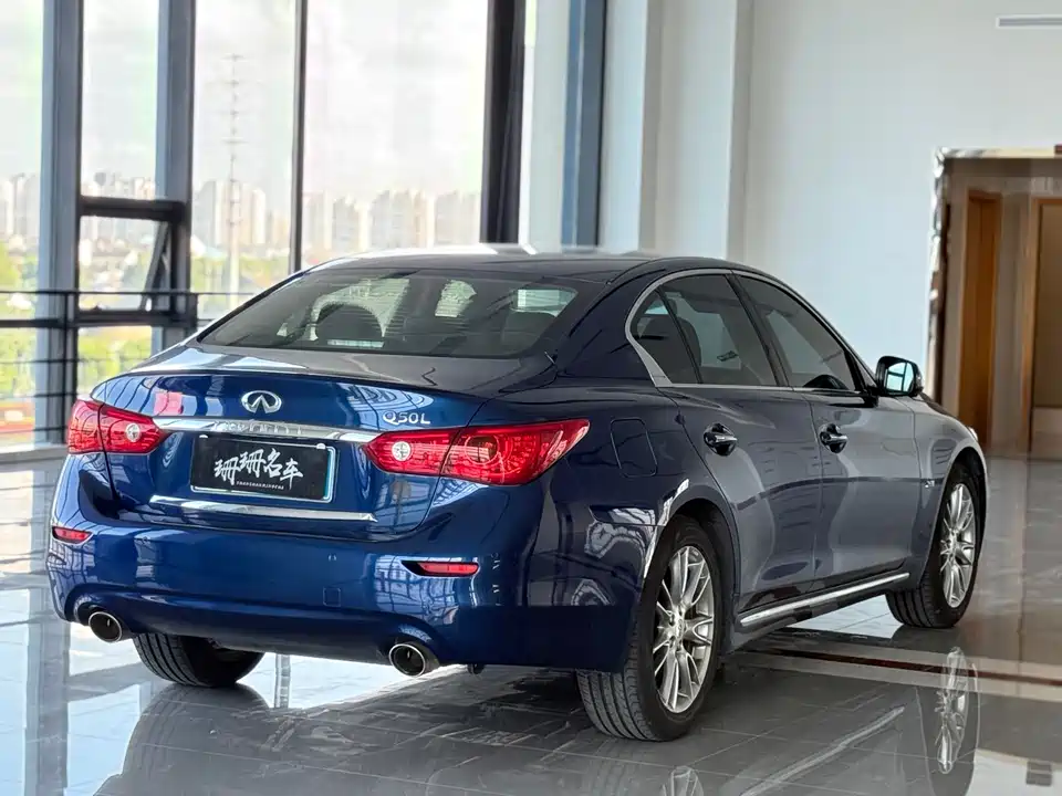 Infiniti Q50L Infiniti Q50L