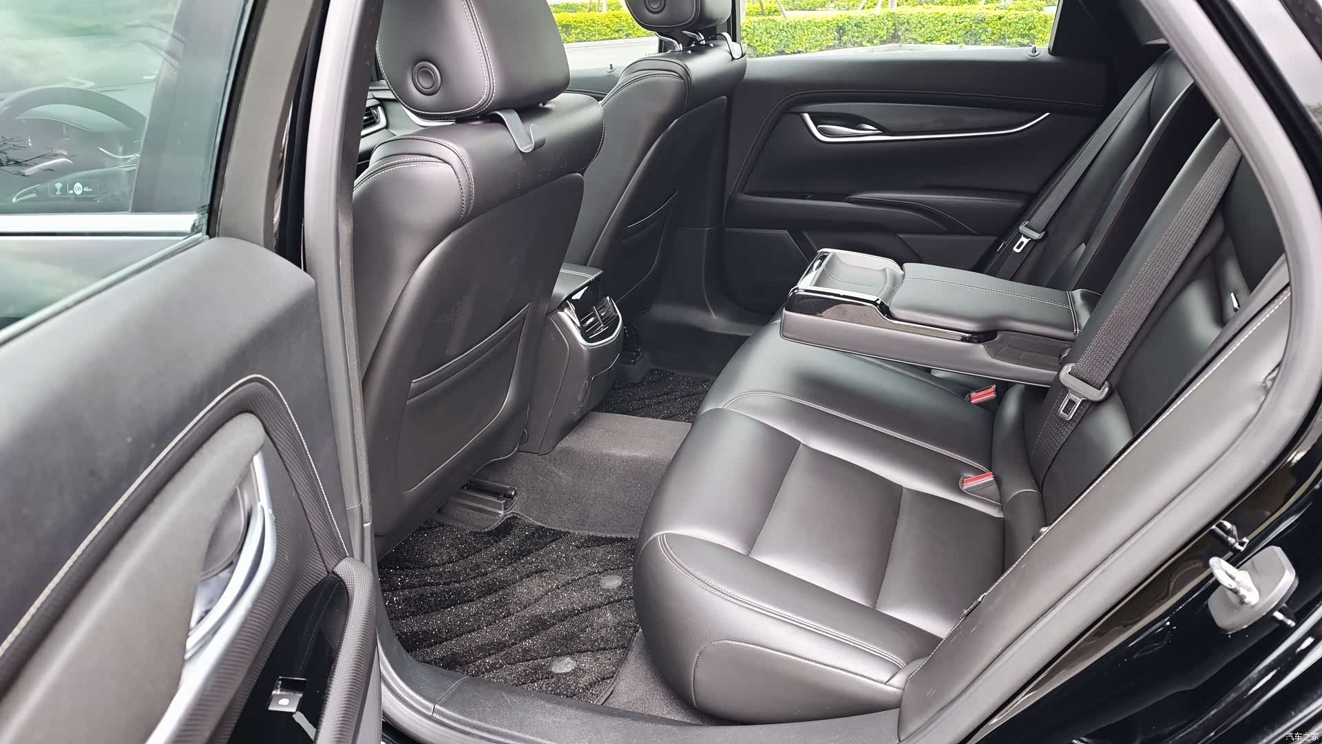 Cadillac XTS, 2018 10