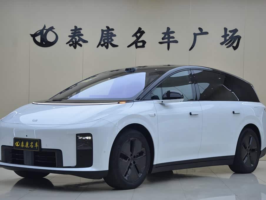 Li Auto i8