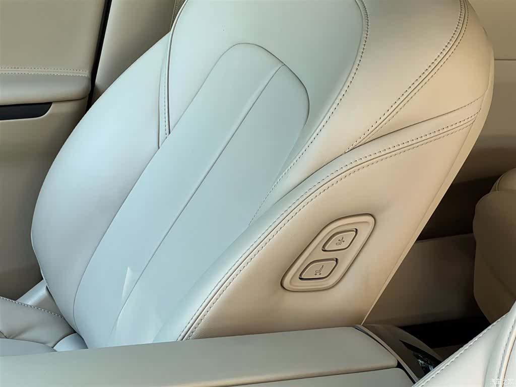 Buick GL8, 2023 12