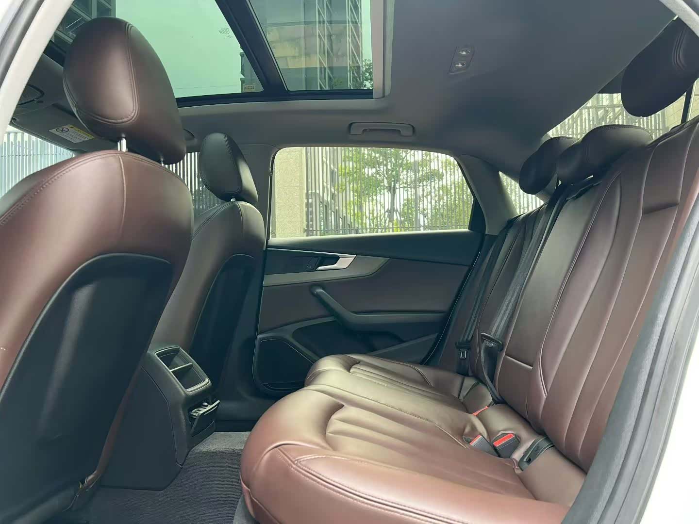 Audi A4L, 2020 9