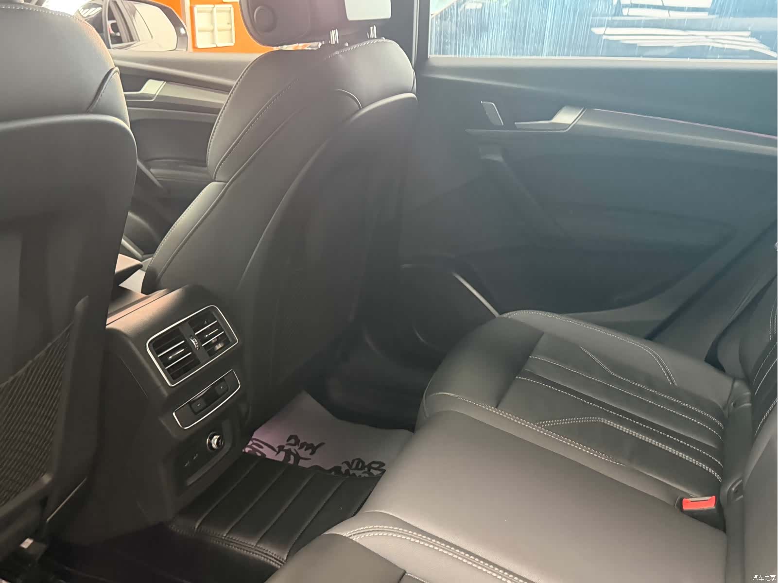 Audi Q5L, 2023 11